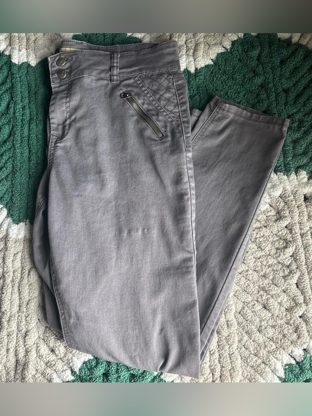 Blue Spice Gray Quilted jeans with Zip Detail